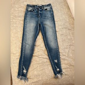 KanCan signature kurvy ultra high rise skinny jean size 26